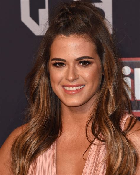 Jo jo fletcher - Jojo Fletcher made her first television debut after she appeared along with her half-brother, Ben Patton in the first episode of a reality TV show, “Ready for Love” in 2013. Fletcher got her first recognition after she appeared as one of the contestants on the twentieth season of ABC’s “The Bachelor” with the lead of Ben Higgins in 2016.